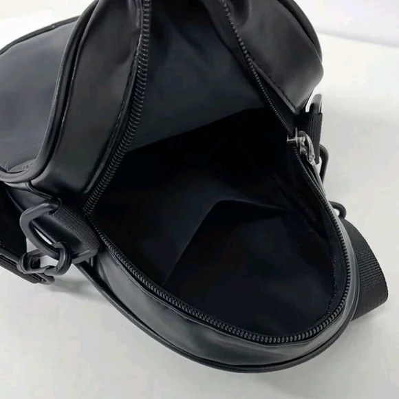 Crossbody ghost bag👻 - Picture 3 of 6